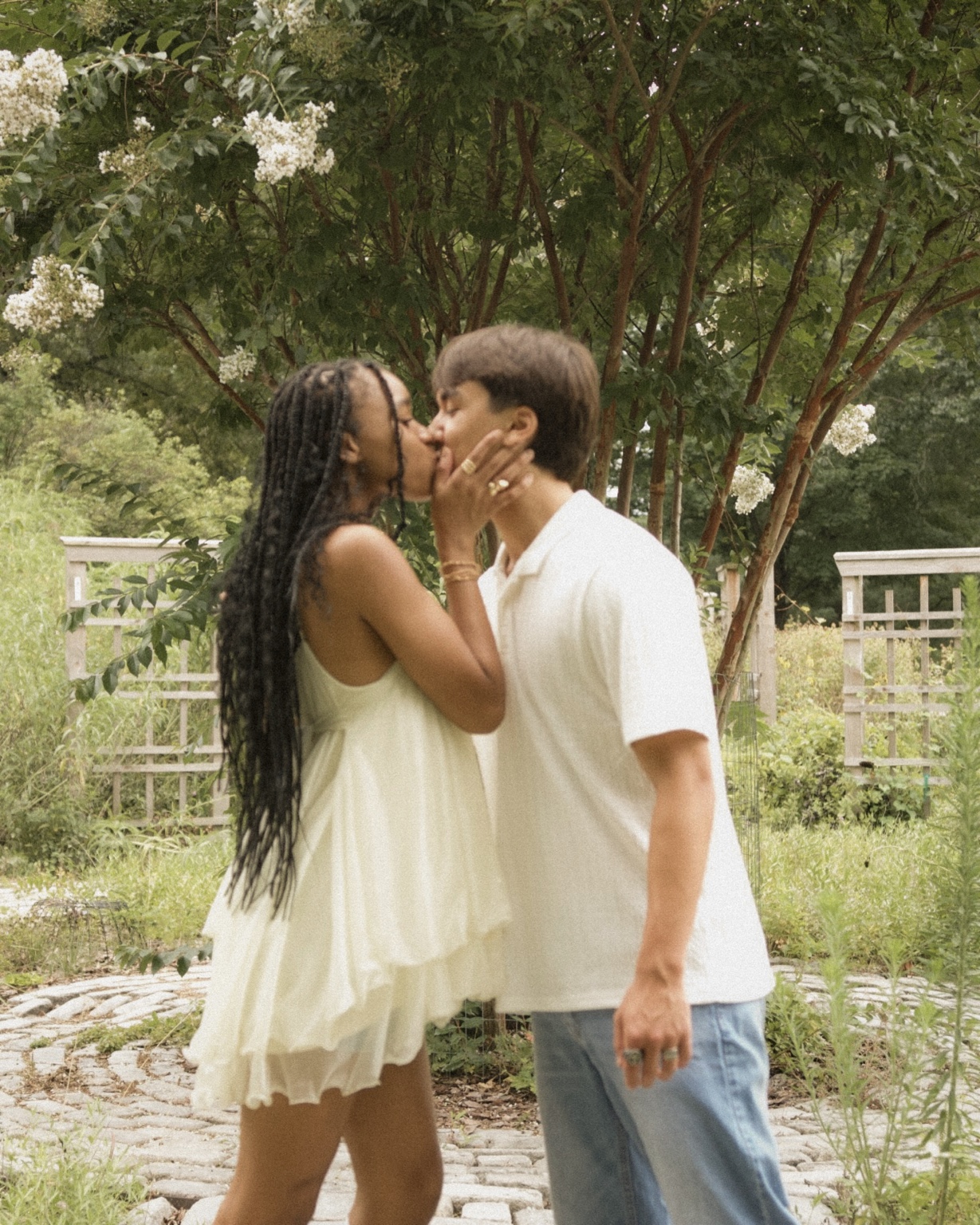 Couples photography by Noah and Taya Film, image 6
