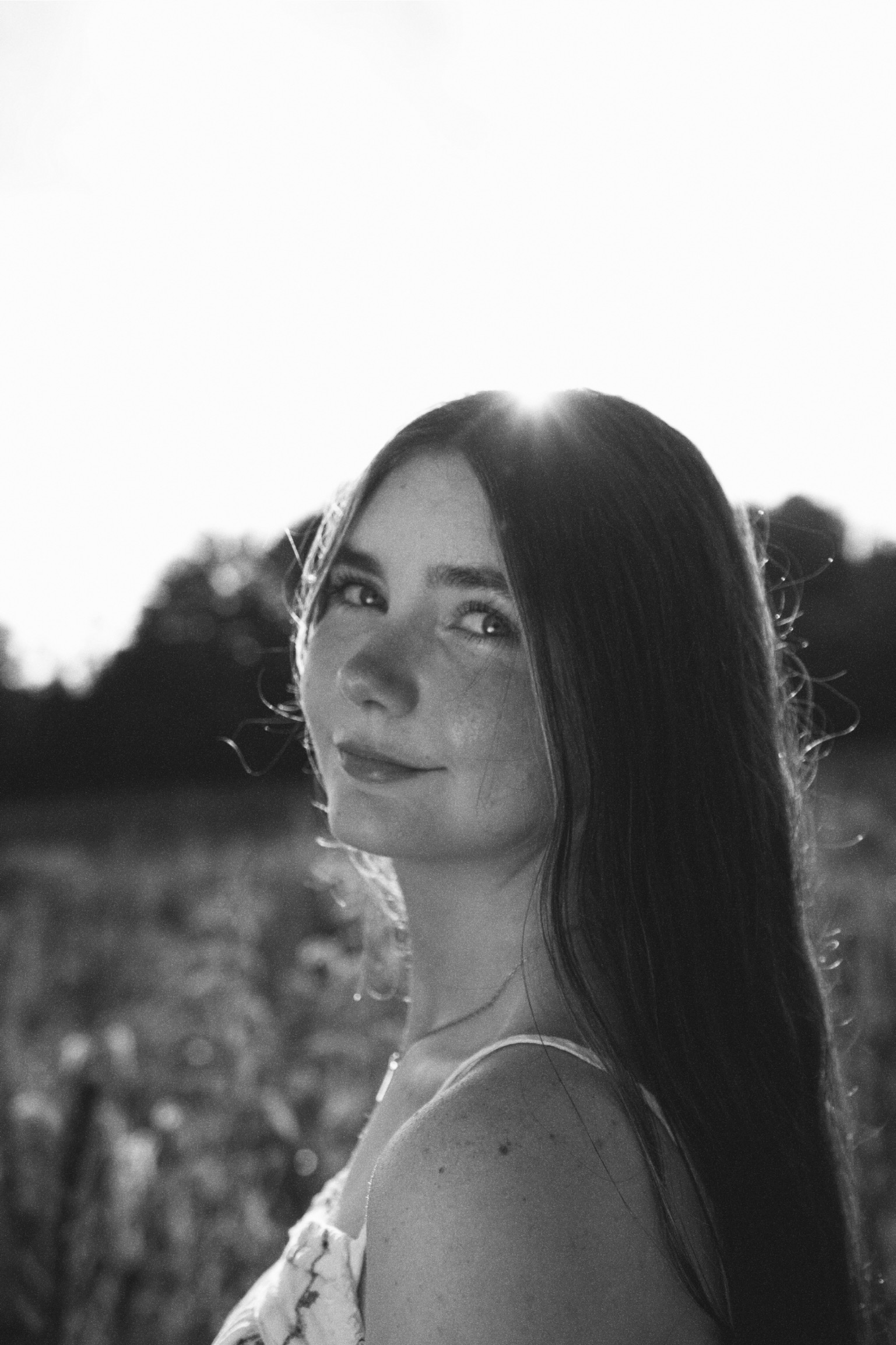 Seniors photography by Noah and Taya Film, image 15
